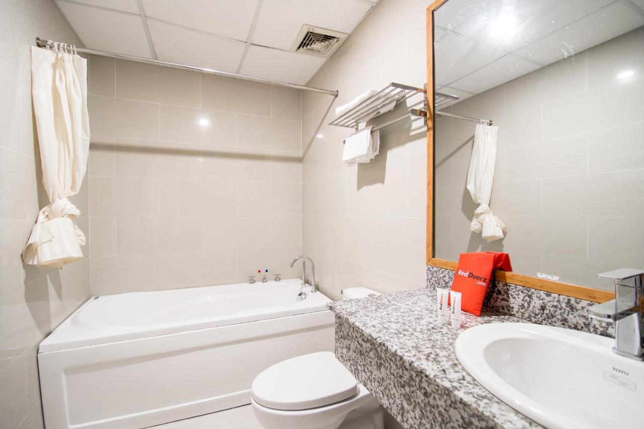 Reddoorz Plus @ Trung Son Residence Cidade de Ho Chi Minh Exterior foto