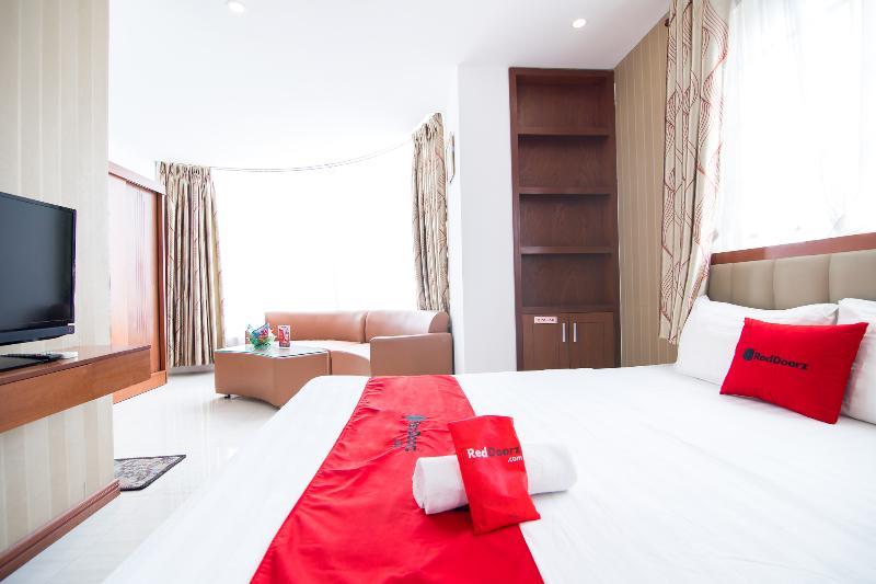 Reddoorz Plus @ Trung Son Residence Cidade de Ho Chi Minh Exterior foto